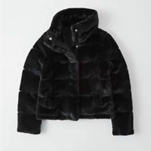 Abercrombie & Fitch Black Faux Fur Mini Puffer